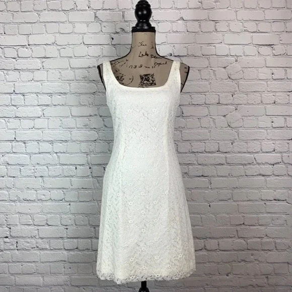 BB Dakota White Sleeveless Lace Over Dress 4